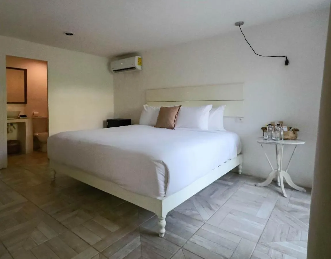 Tuup Tulum Hotel 3*,